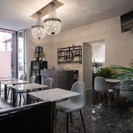 Hotel Roma Suite Hotel 3*