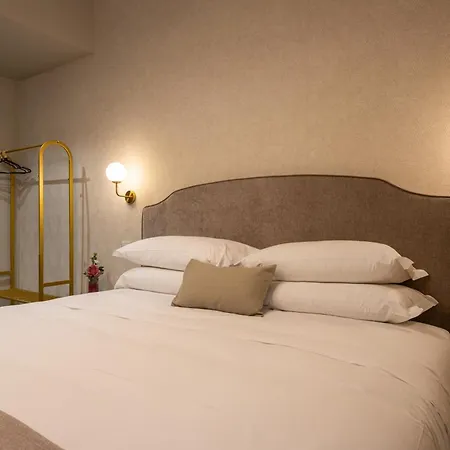 Szálloda Roma Suite Hotel 3*