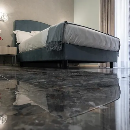 Hotel Roma Suite Hotel 3*